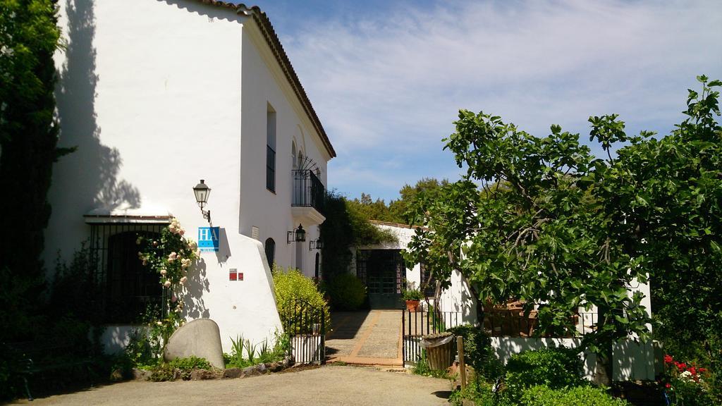 Finca Valbono Apartamentos Rurales Y Hotel Aracena Exterior photo